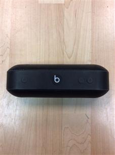 Beats pill model online a1680 charger